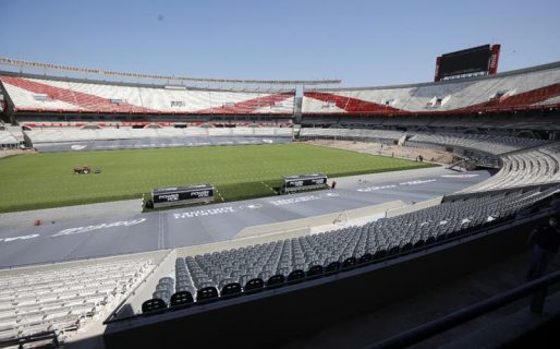 River estrena el campo de juego del Monumental