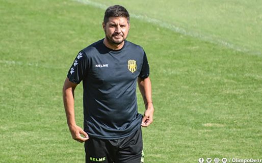 Acusan al DT de Olimpo de pedir «favores sexuales» a jugadores a cambio de titularidades