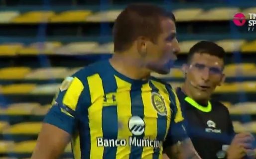 “Tengo 30 palos verdes”: la insólita frase de un jugador de Central en medio del partido