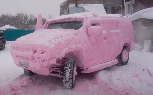 Video: qué pasó cuando intentaron lavar una camioneta con temperaturas de -40°
