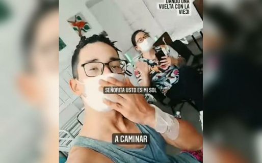 Ángel agradece al personal médico juntando insumos para el Hospital Regional