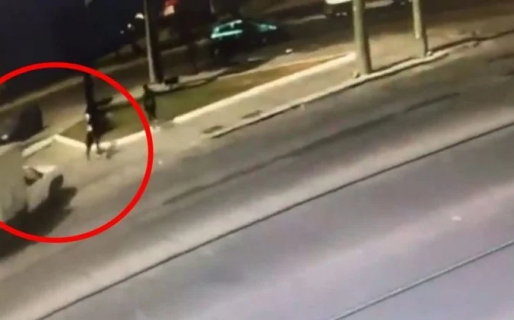 Atropelló con su camión a los tres ladrones que lo asaltaron, uno murió