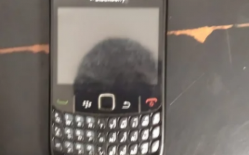 Robó un celular en una oficina de la terminal, lo reconoció personal municipal