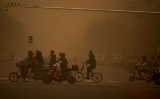 El paisaje apocalíptico en Beijing: sorpresa y alerta por el peor fenómeno natural en diez años
