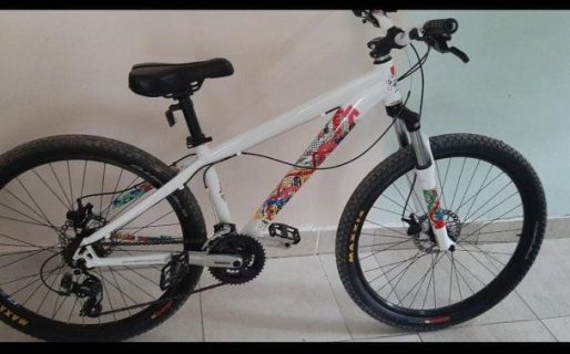 Le robaron la bicicleta a una deportista en Los Bretes