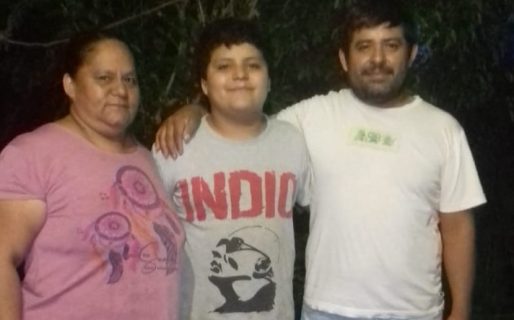 «Estoy orgulloso de mi papá»: Juancito, el hijo y el alumno que conmueve al país