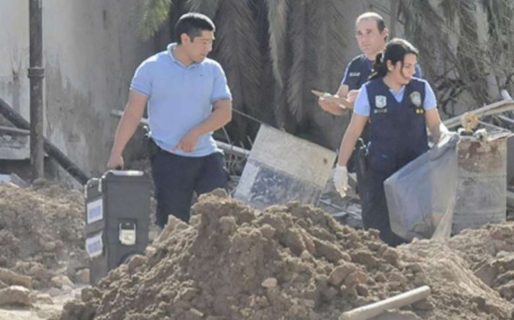 Por 500 pesos enterró una pierna humana en la iglesia evangélica donde trabaja