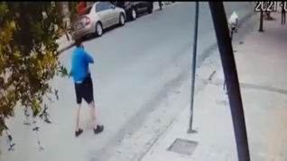 ¿El otro lado de la historia? El video que antecede al episodio de la “chica de la persiana” y que podría cambiar el contexto