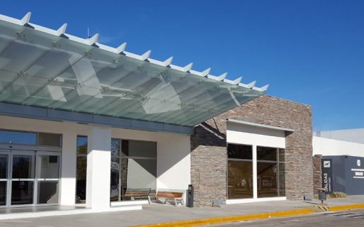 Menna pide a Nación que explique por qué no funciona el balizamiento en el aeropuerto de Trelew