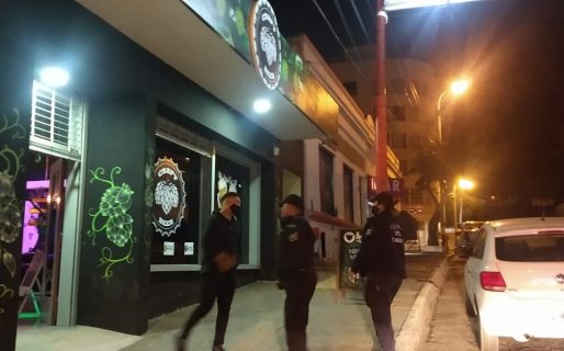 Tres alcoholemias positivas y dos demorados en el centro