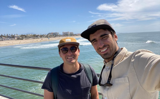 Empezó como un proyecto de la facultad haciendo gorras: hoy vende 150 mil unidades en el mundo