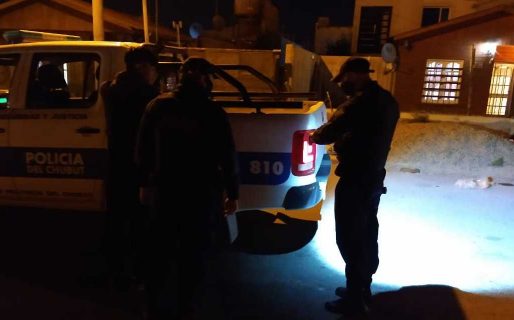 Balearon un auto en el barrio Máximo Abásolo