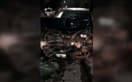 Volvían de una fiesta, chocaron y mataron a un colectivero que iba a trabajar