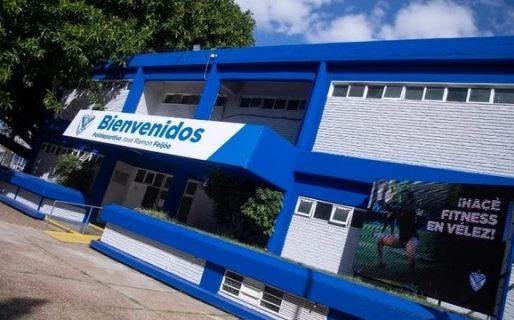 Investigan una fiesta clandestina en Vélez