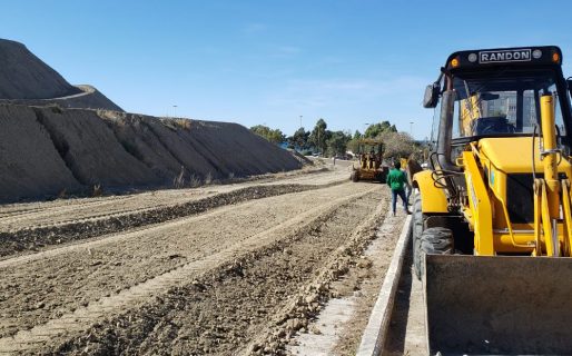 Avanza la construcción del estacionamiento en calle Sarmiento, en la entrada al casco céntrico