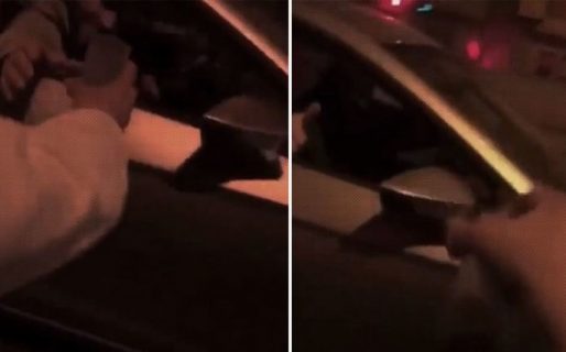 Iban tomando alcohol en el auto y le pasaron la bebida a otro vehículo, pero resultó ser un patrullero