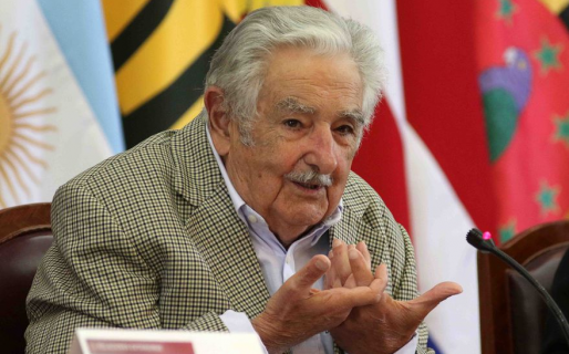 Operaron de urgencia a “Pepe” Mujica