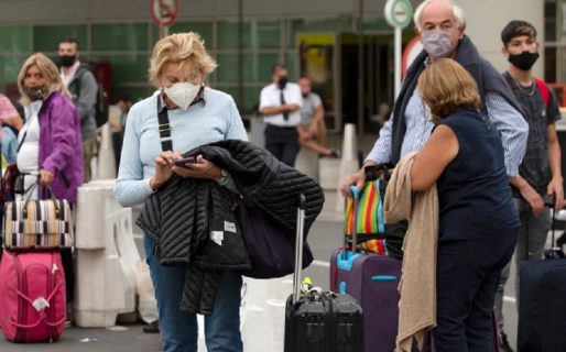 Más de 10 mil argentinos viajarán en abril para vacunarse en EE UU