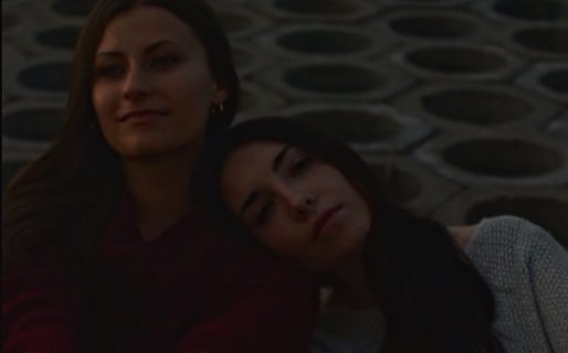 Ya puede verse en Youtube “Sobre otras cosas, menos amor”, la película realizada por jóvenes comodorenses