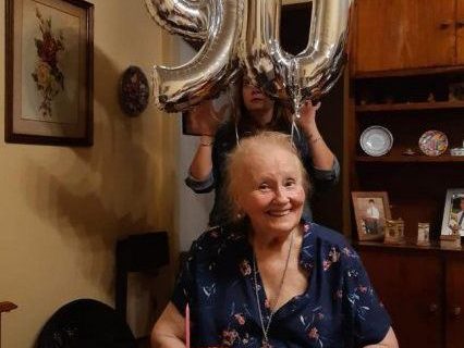 Tiene 90 años, un pulmón, diabetes, sufrió un infarto y superó al coronavirus en 15 días