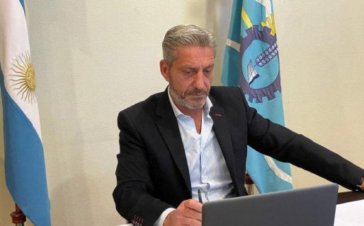 Arcioni: “Ordené despejar la ruta 3 y exigí que sea sin violencia de acuerdo a la Ley”