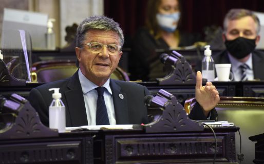 Menna impulsa establecer parámetros de gestión ambiental de aparatos eléctricos y electrónicos, y sus residuos