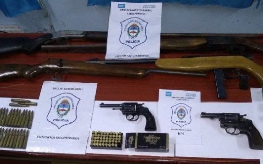 Un jubilado tenía un arsenal dijo que se preparaba para una «invasión zombie»