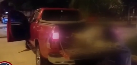 Tenía coronavirus y lo llevaron al hospital en camioneta porque no había ambulancia: murió en la puerta