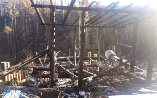 Perdió todo en los incendios de marzo, comenzó a reconstruir su casa pero se la prendieron fuego de nuevo