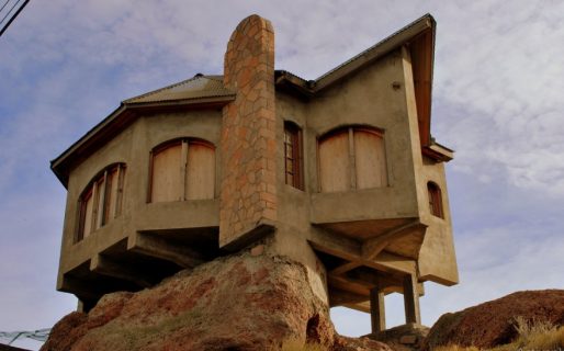 Se conoció la historia de la misteriosa ‘Casa de la roca’ de Puerto Deseado
