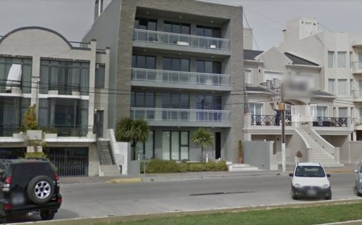 Agreden al vicegobernador y al intendente de Madryn y atacan una camioneta en la que circulaban