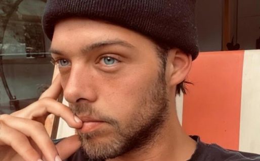 El influencer ayudará a un bebé que necesita un audífono y trasladará a un elefante