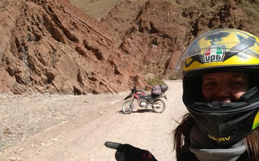 Una mujer hizo toda la Ruta 40 en moto: «Se me caían las lágrimas, no podía creer lo que había logrado»