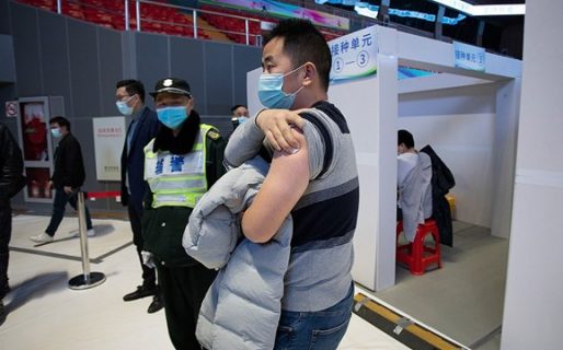 China aprobó el uso de la vacuna de Sinovac para menores entre 3 y 17 años