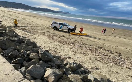 Rescataron a un kayakista con principio de hipotermia