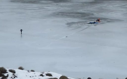 Falllecieron ahogados dos niños que jugaban sobre el hielo