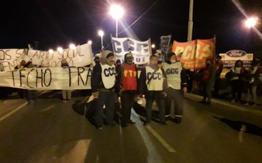 Corte en ruta 3 y 26: La CCC impide el paso a yacimientos petroleros