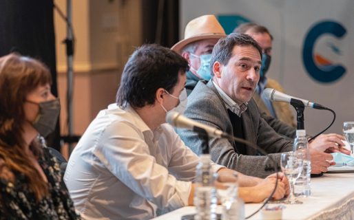 Luque presentó la Casa de Comodoro en Buenos Aires