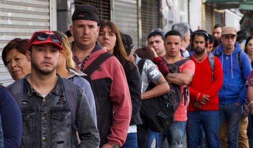 En el último trimestre del 2023, el desempleo fue de 5,7% y afectó a casi 1,3 millones de personas