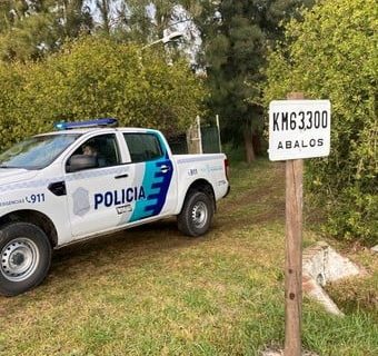 Entraron a robar a su campo y mató a los dos ladrones con una hacha y una mancuerna