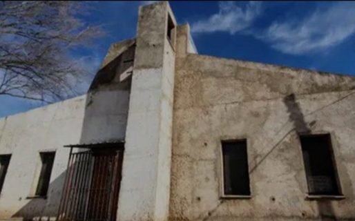 Una familia usurpó una Iglesia y la convirtió en un parripollo
