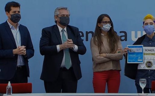 Las personas que tramiten el DNI no binario podrían tener problemas para ingresar a otros países