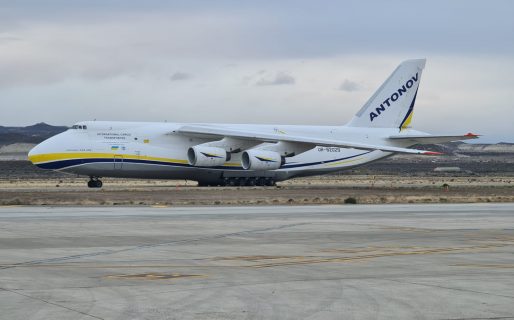 Aterrizó en Comodoro uno de los aviones más grandes del mundo