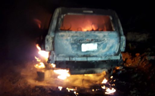 Apareció totalmente en llamas una camioneta robada horas atrás en las 1008