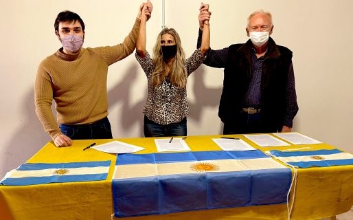 Torres, Caminoa y Petersen firmaron la alianza Juntos por el Cambio Chubut