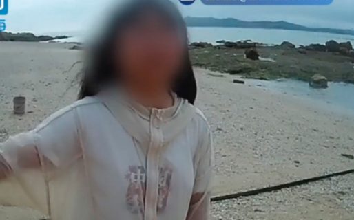 Abandonaron a su hija de 13 años en una isla desierta para «darle una lección»