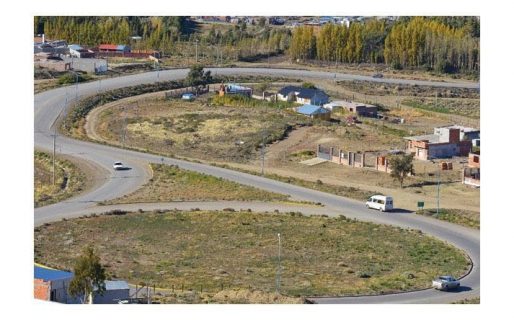 Trabajos de recuperación de trama vial en el camino Roque Gonzalez