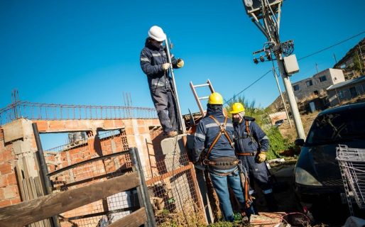 Casi la mitad de los “colgados de la luz” buscan regularizar su situación en la SCPL