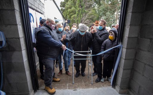 Realizaron la entrega de un aporte económico al polígono que cumplió 100 años de vida