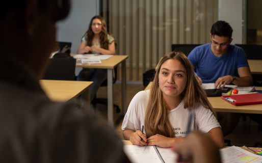 PAE y la UdeSA lanzan una nueva edición de becas para estudiantes de Chubut y Santa Cruz